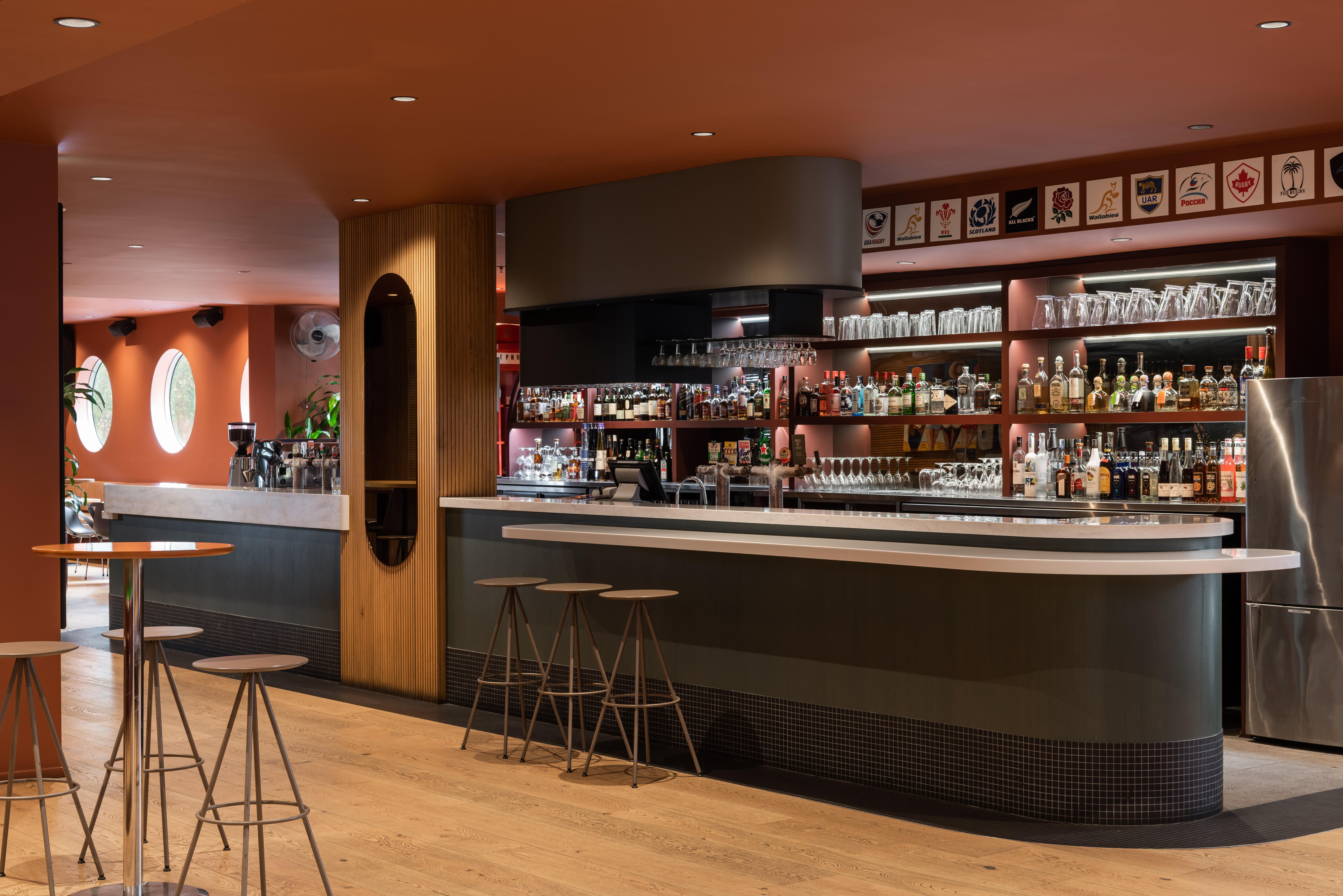 Pan Pacific Perth Ξενοδοχείο Εξωτερικό φωτογραφία The bar at the National Theatre