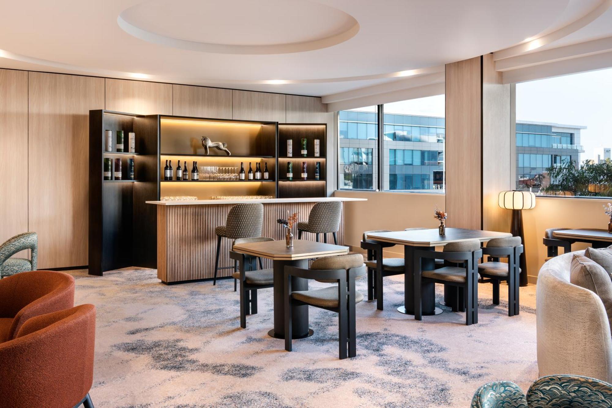 Pan Pacific Perth Ξενοδοχείο Εξωτερικό φωτογραφία The Club lounge at London Heathrow Airport